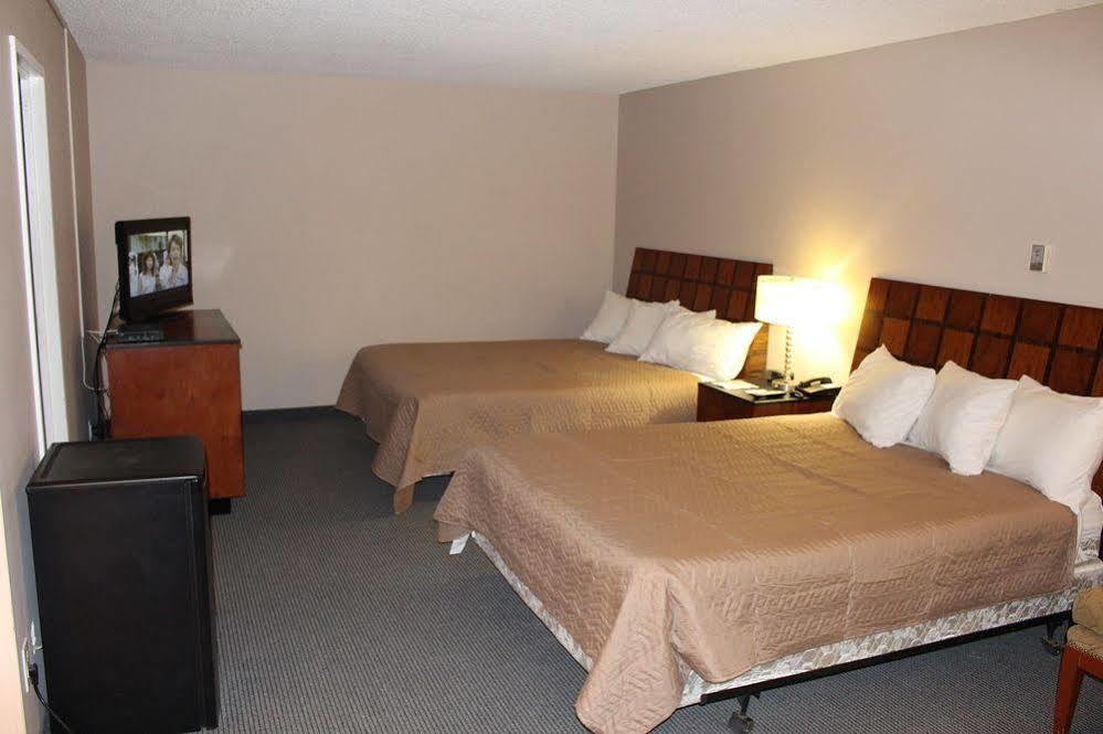 Skyview Swift Current Exterior foto