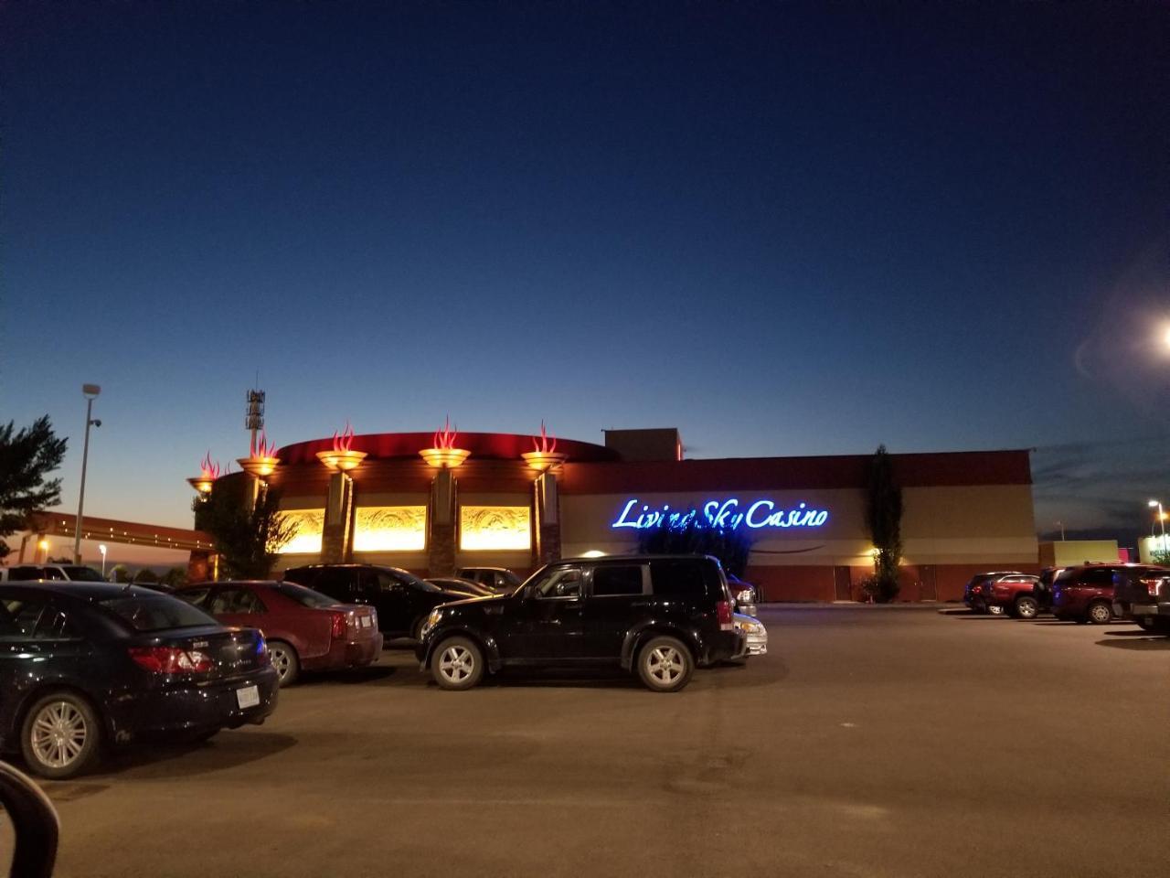 Skyview Swift Current Exterior foto
